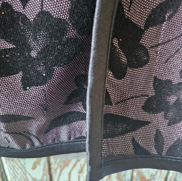 XXL Black mandarin top - Picture 5 of 10